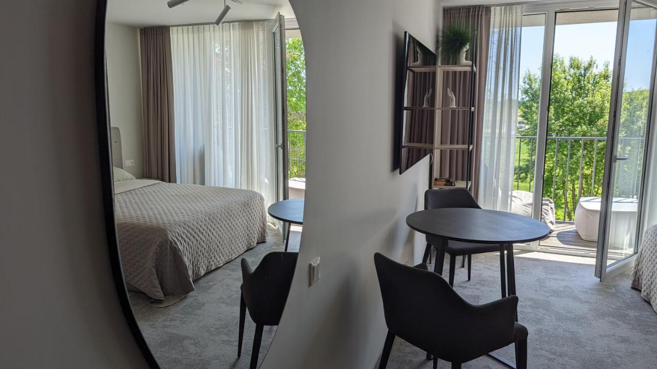 Studio Modern Sventoji Luaran gambar